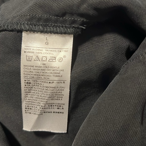 Banana Republic Jumpsuit - Picture 9 of 9